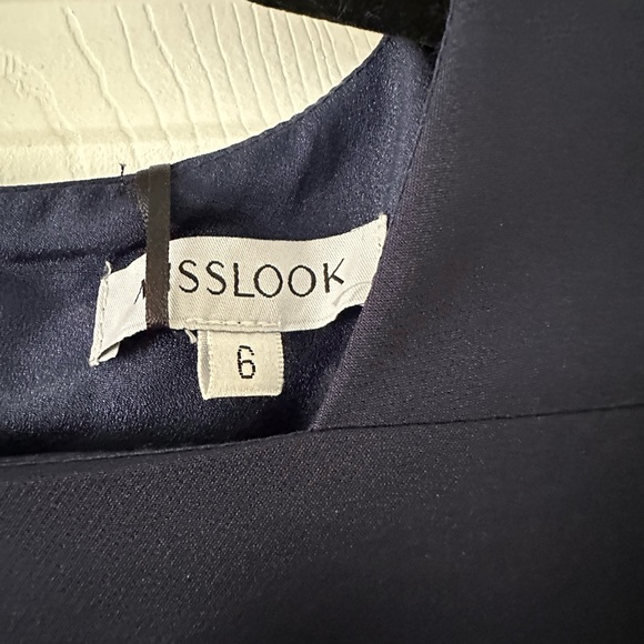 Navy Blue with Bell Sleeve lines yellow NWT Size 6 - Picture 7 of 8